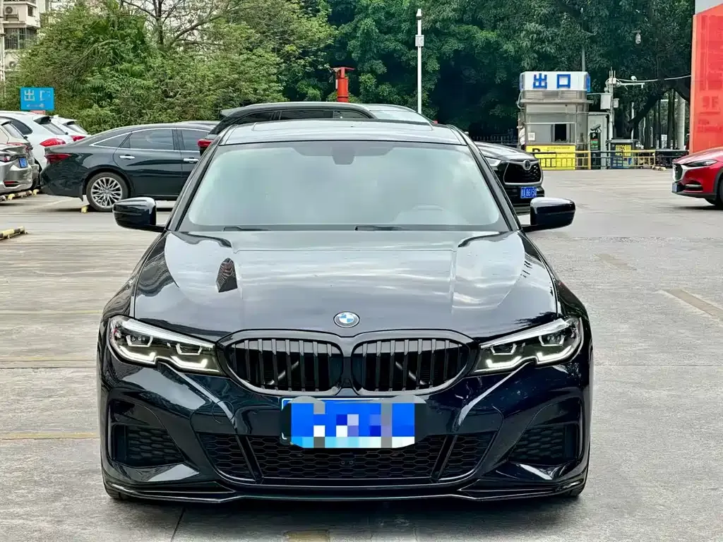 BMW 3 Series — фото 1