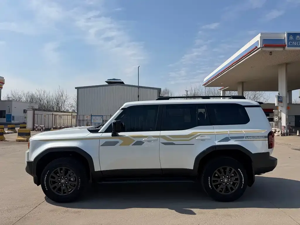Toyota Prado 2025 из CN, фото 6