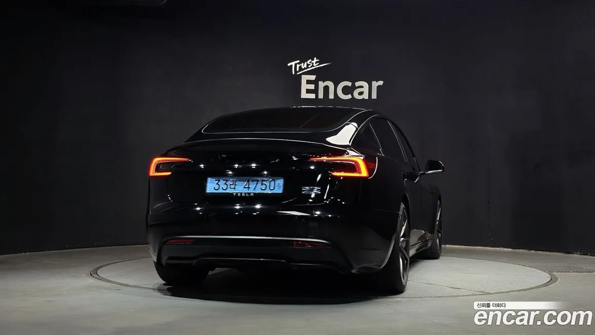Tesla Model 3 2025 из KR, фото 5