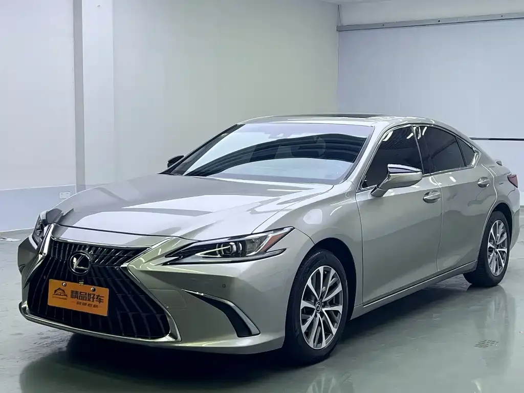 Lexus ES 2023 из CN, фото 1