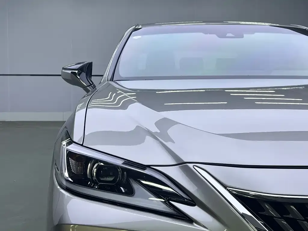 Lexus ES 2023 из CN, фото 3