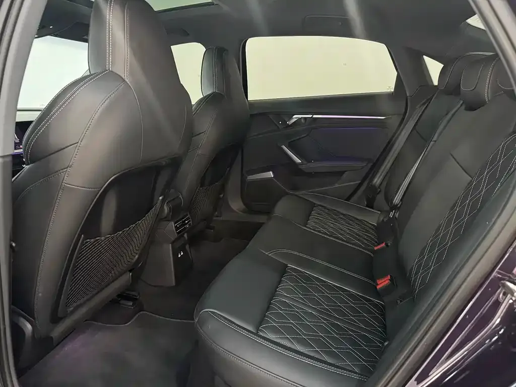 Audi A3 2025 из CN, фото 7