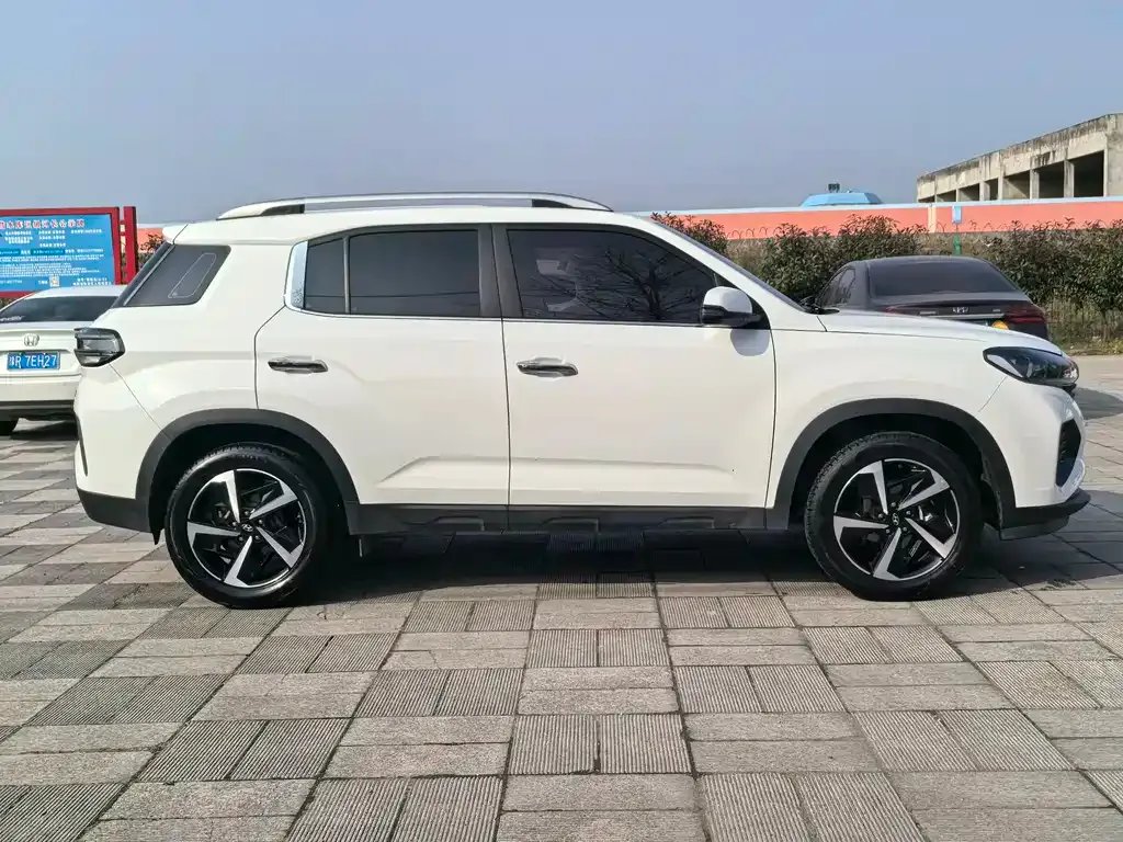 Hyundai ix35 — фото 10