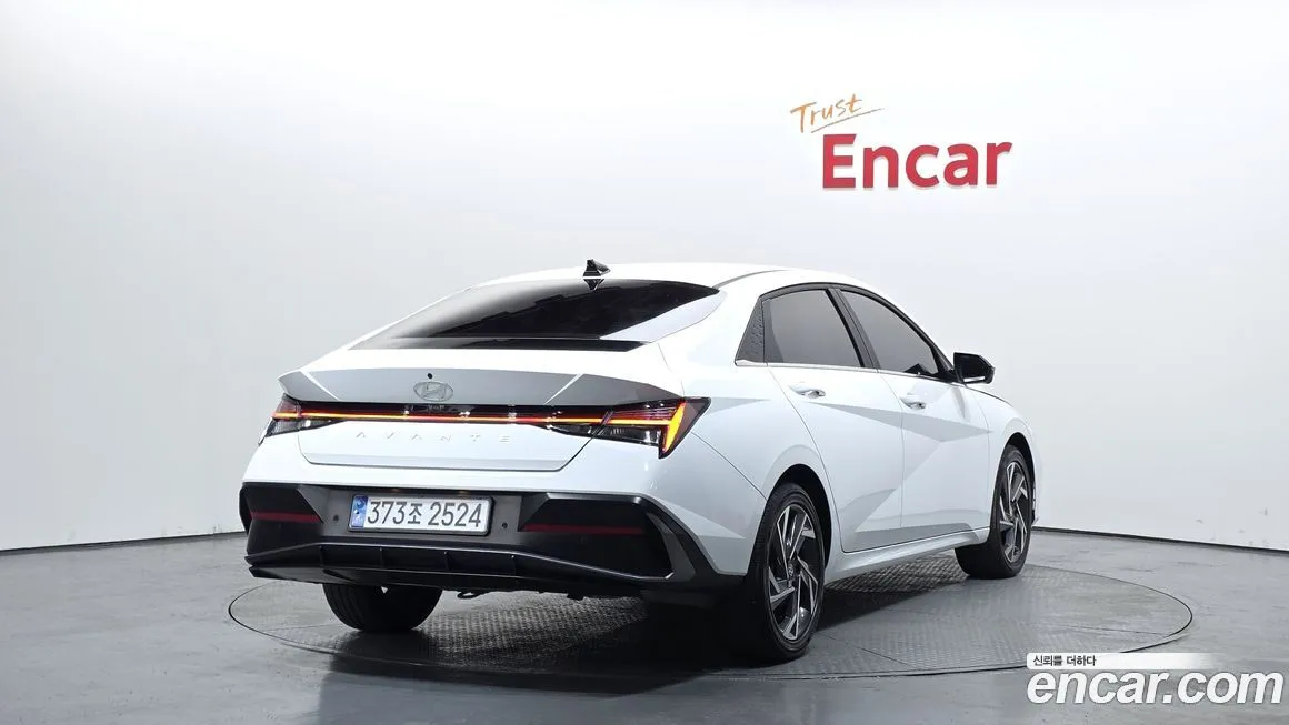 Hyundai AVANTE 2024 из KR, фото 2