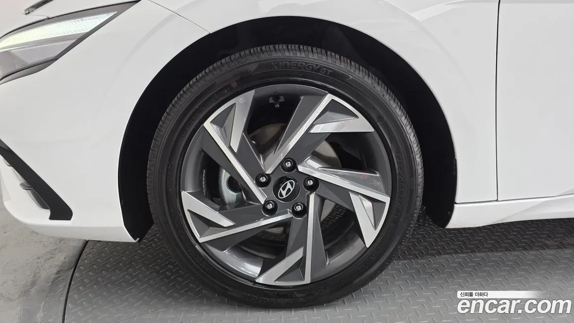 Hyundai AVANTE 2024 из KR, фото 9