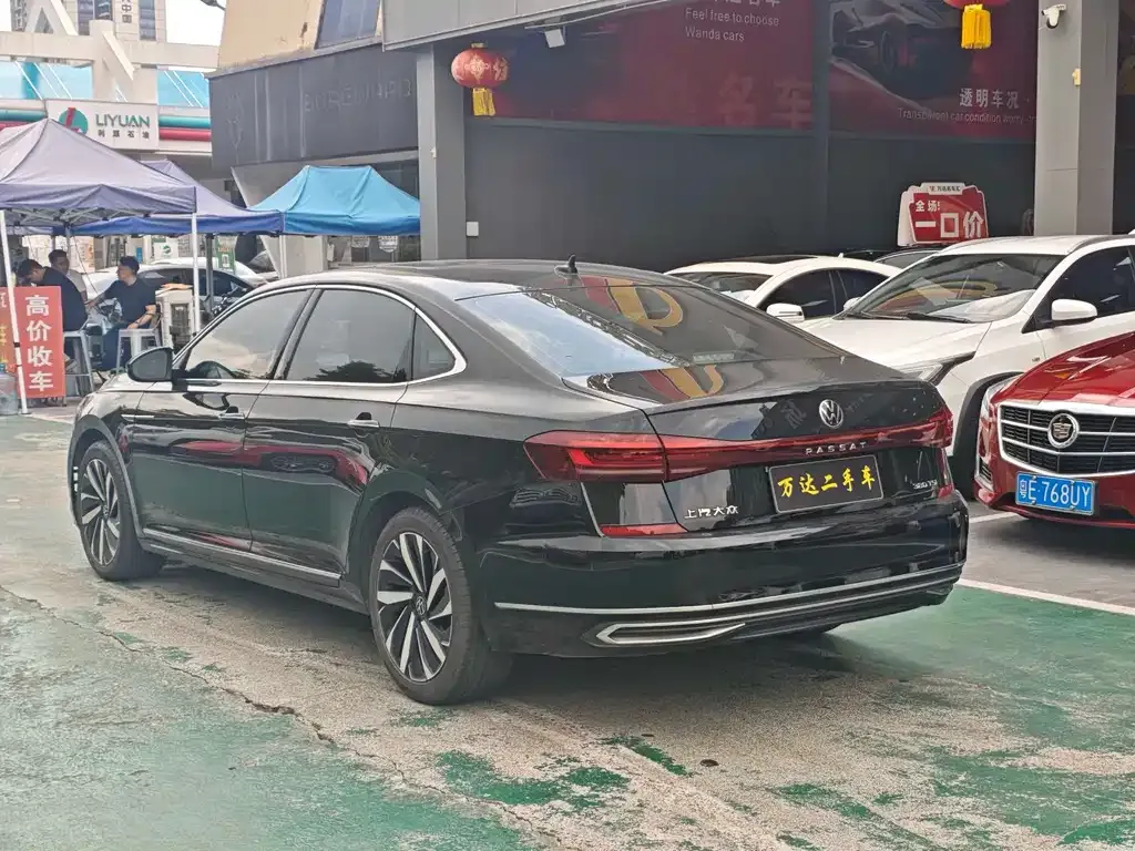 Volkswagen Passat — фото 5