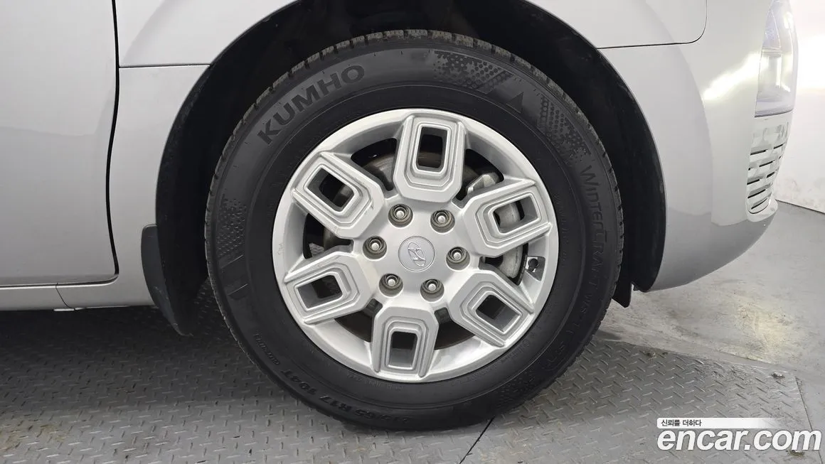 Hyundai Staria — фото 9
