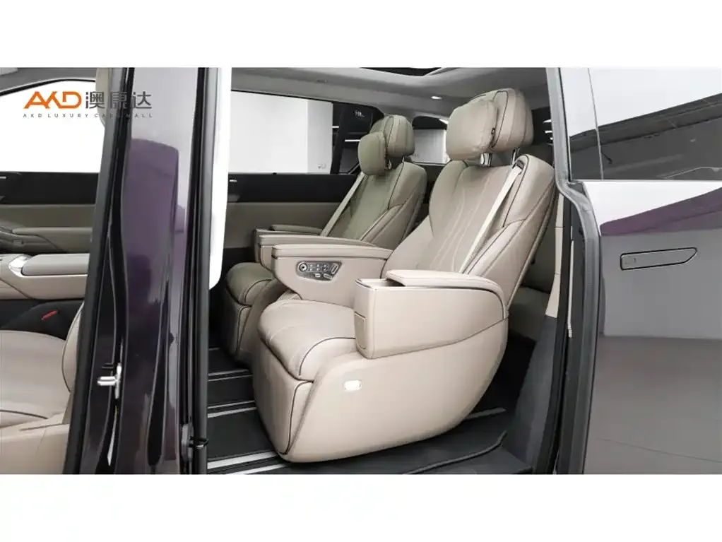 XPeng X9 2026 из CN, фото 3