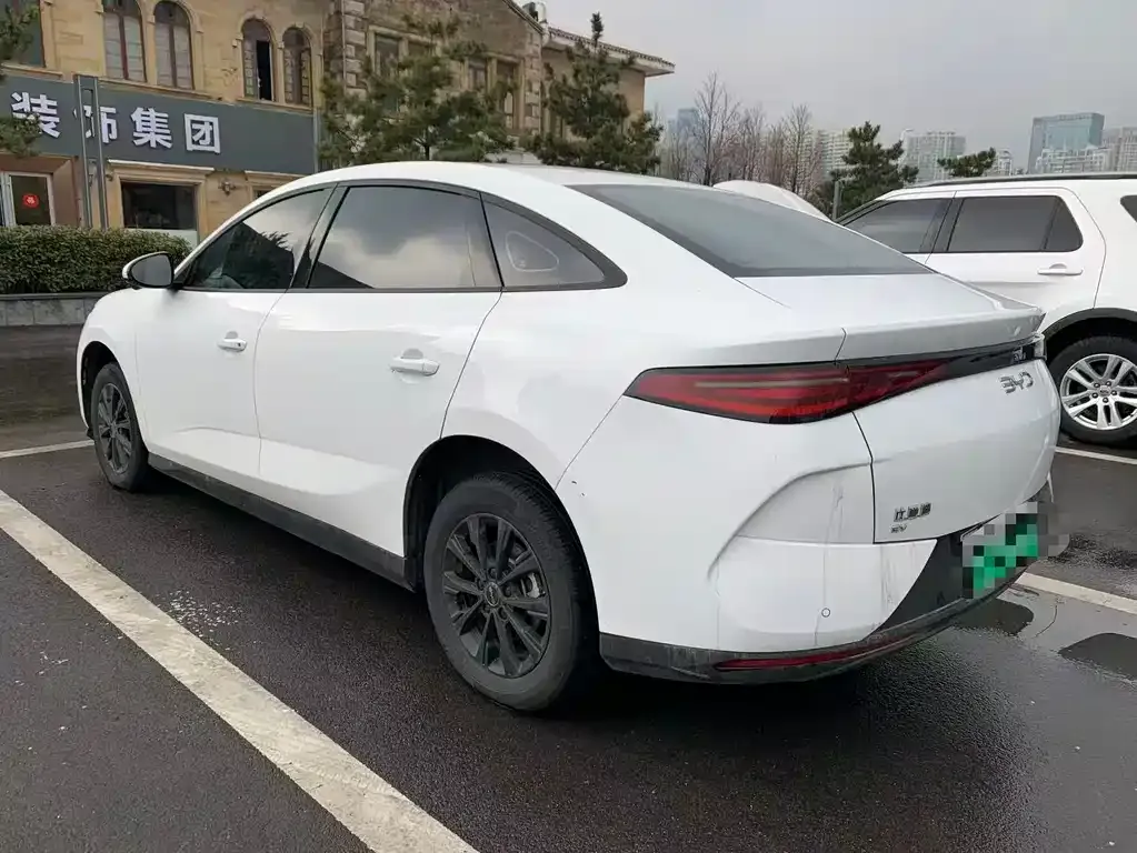 BYD e7 2025 из CN, фото 5