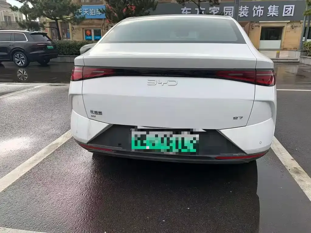 BYD e7 2025 из CN, фото 4