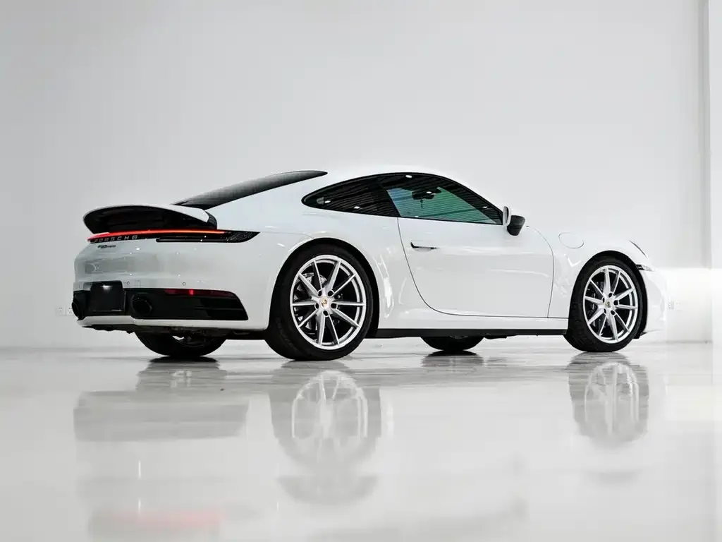 Porsche 911 2024 из CN, фото 3