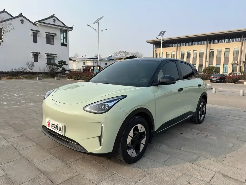 Geely Starburst — фото 1