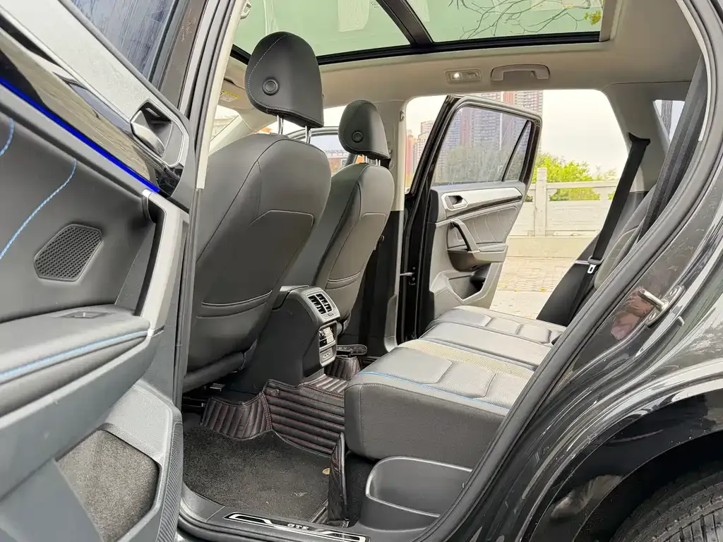 Volkswagen GTE PHEV 2021 из CN, фото 9