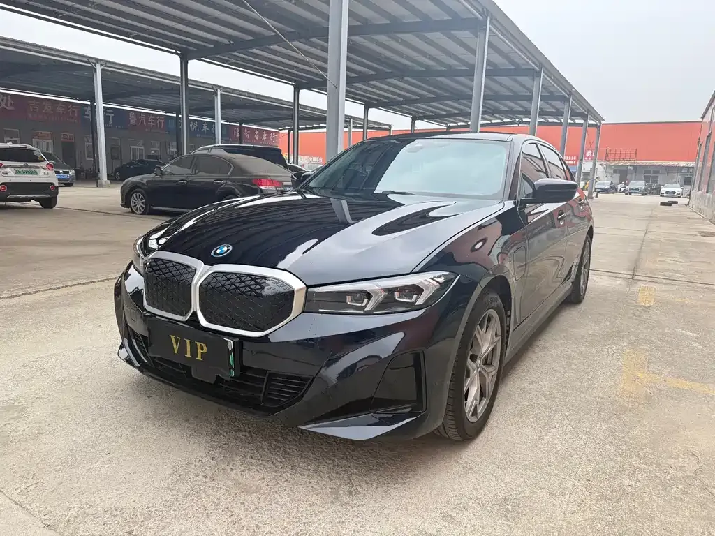 BMW i3 2025 из CN, фото 1