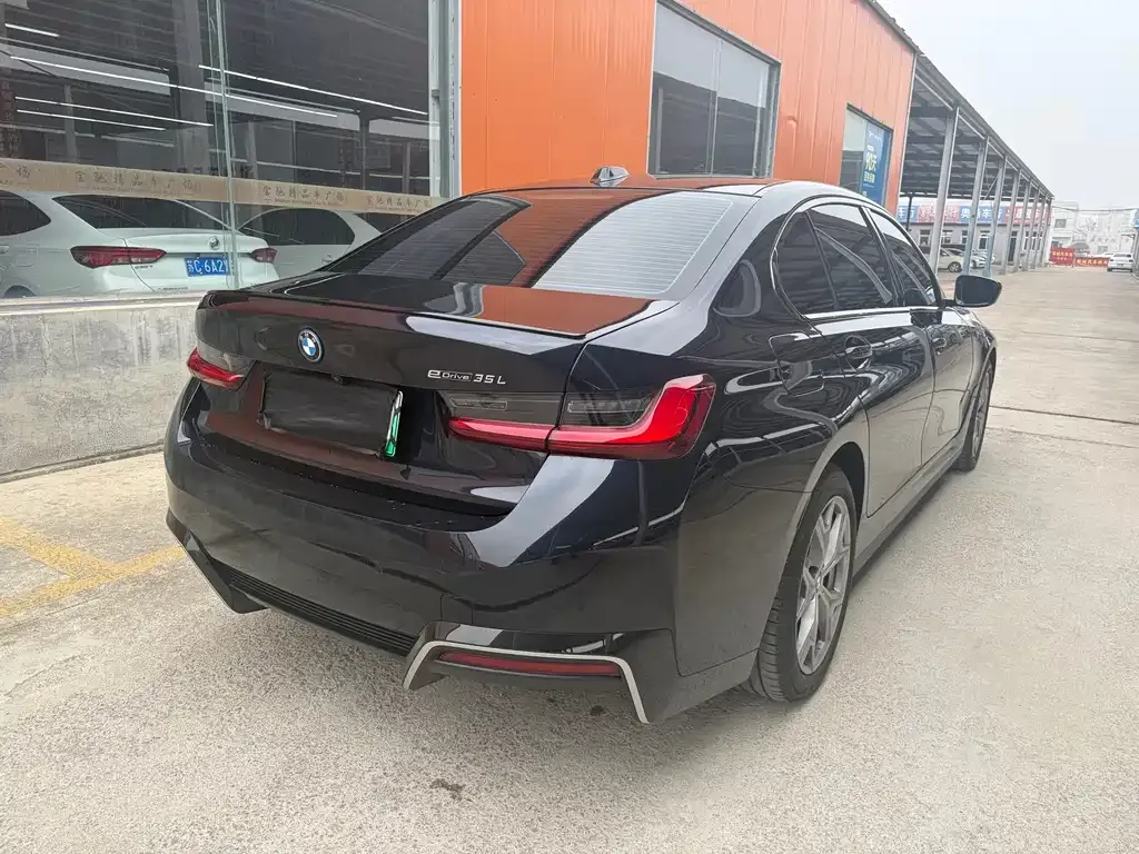 BMW i3 2025 из CN, фото 9