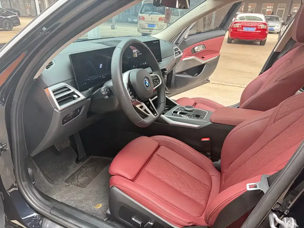 BMW i3 2025 из CN, фото 7
