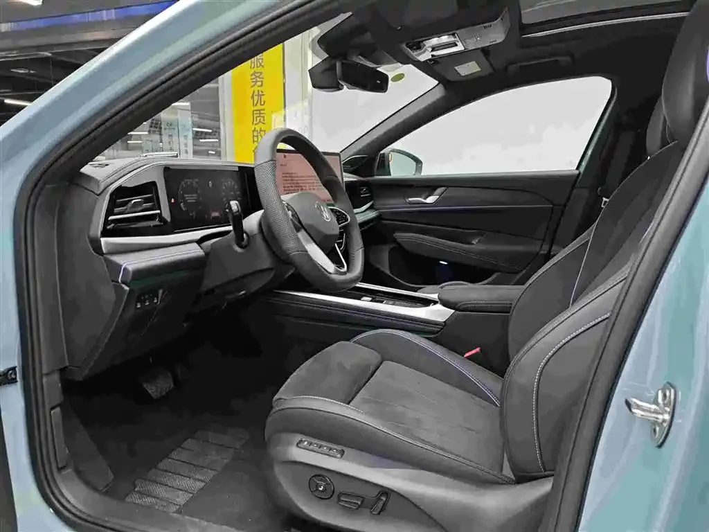 Volkswagen Passat — фото 4
