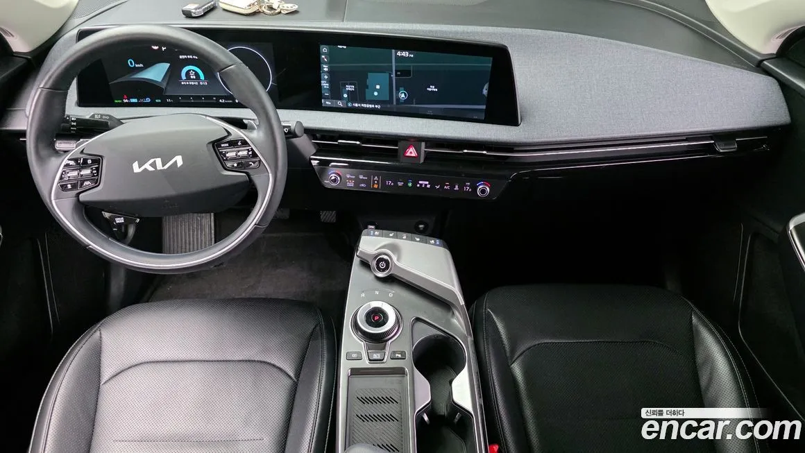 Kia EV6 2023 из KR, фото 2
