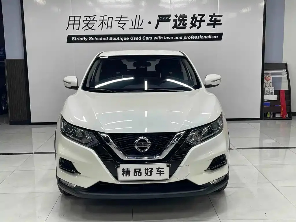 Nissan Qashqai — фото 6