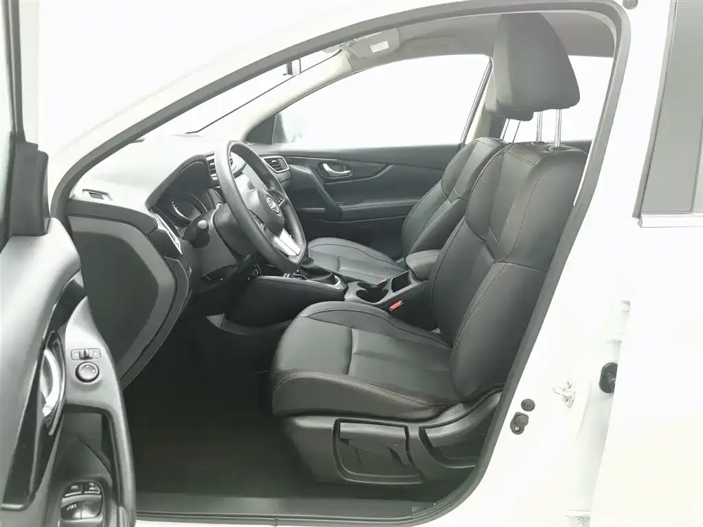 Nissan Qashqai 2024 из CN, фото 6