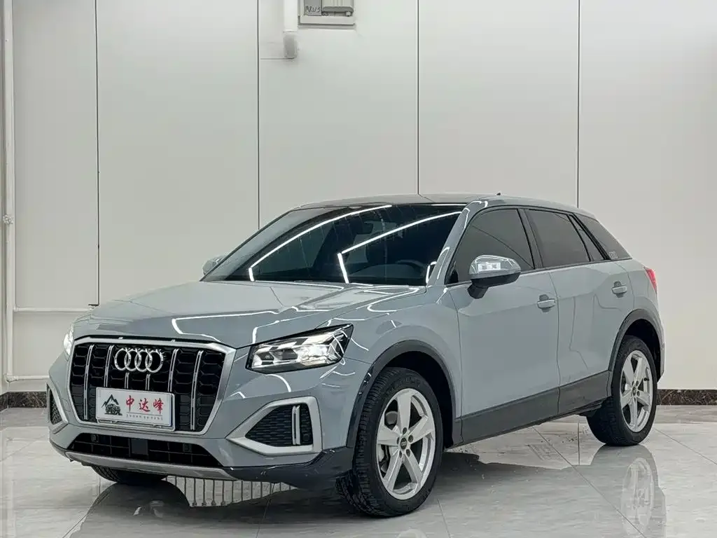 Audi Q2L — фото 3