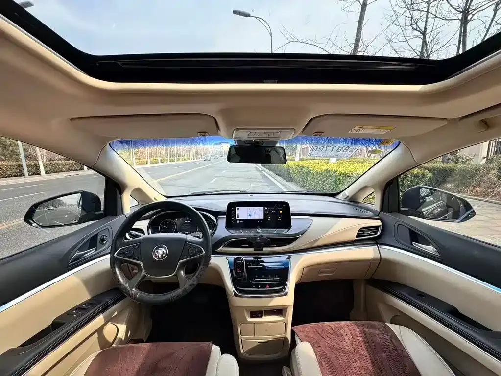 Buick GL8 2024 из CN, фото 2