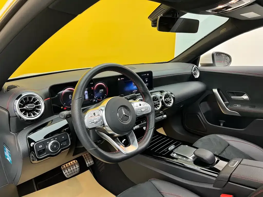 Mercedes-Benz CLA (Import) — фото 2