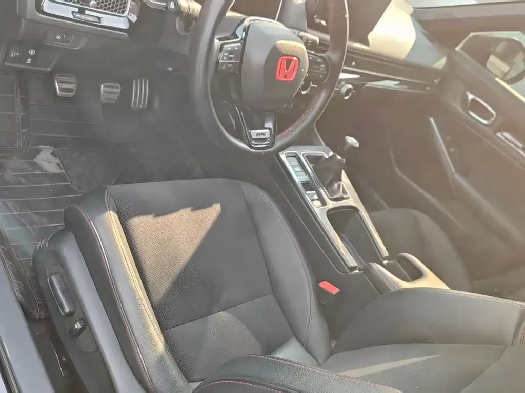 Honda Civic — фото 8