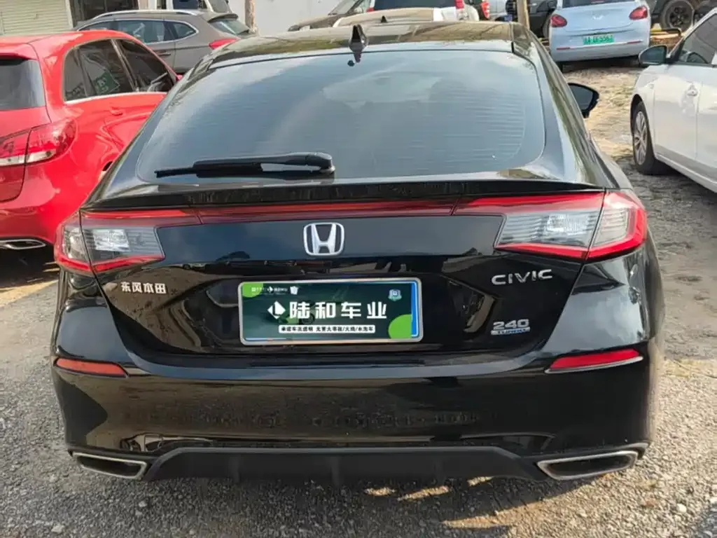 Honda Civic — фото 6