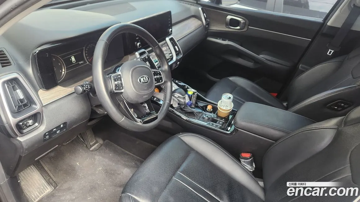 Kia Sorento — фото 5