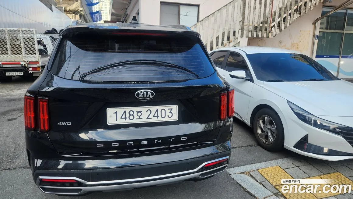 Kia Sorento — фото 8