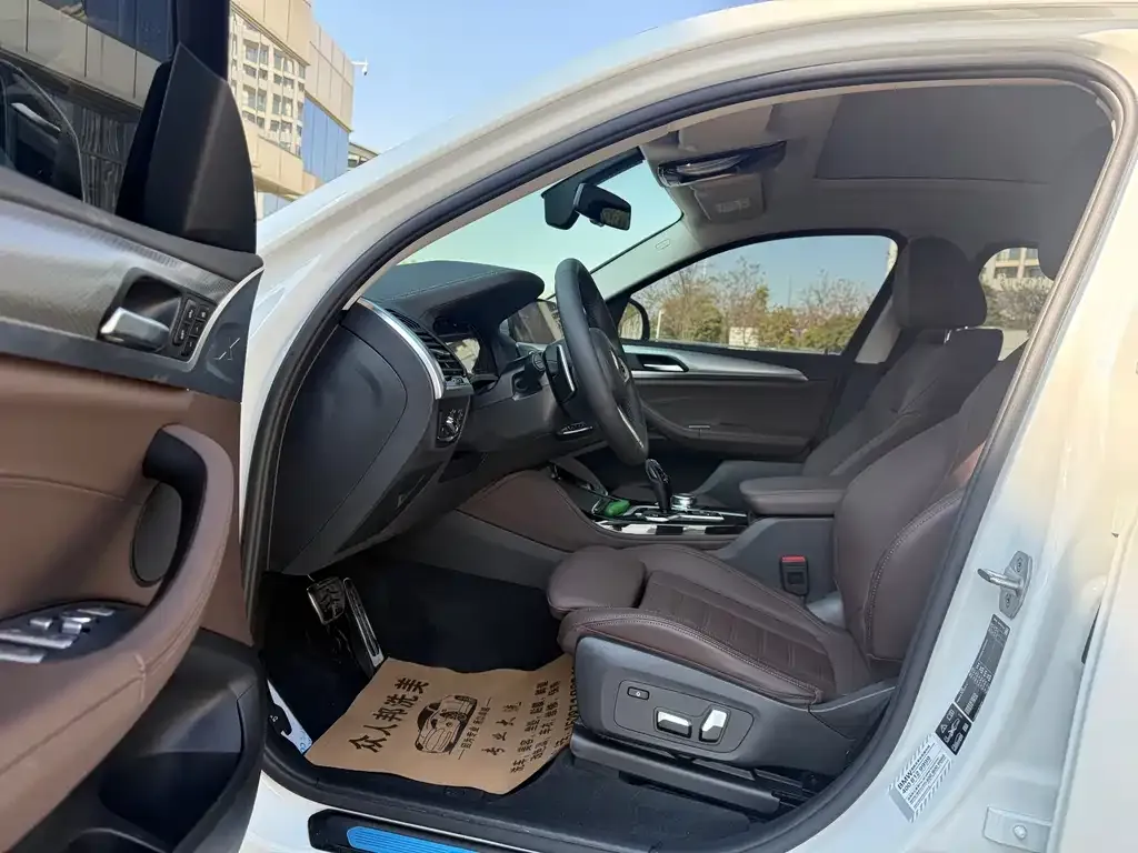 BMW X4 2021 из CN, фото 8