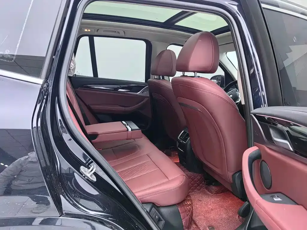 BMW X3 2024 из CN, фото 9