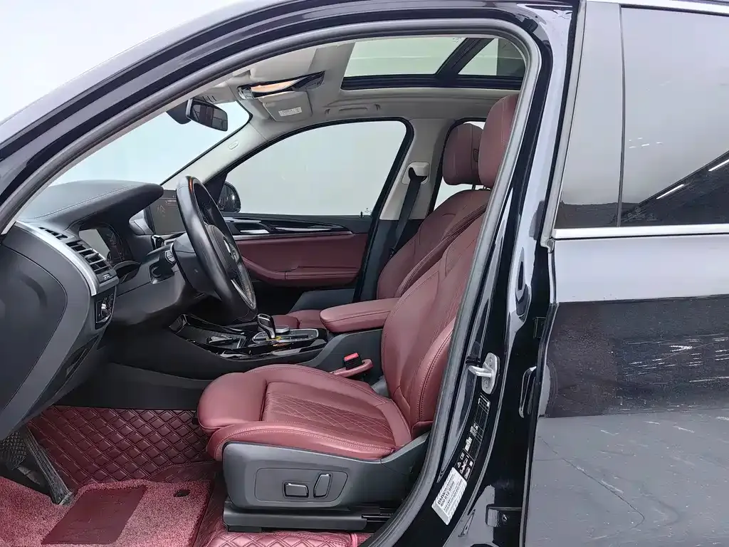 BMW X3 2024 из CN, фото 8