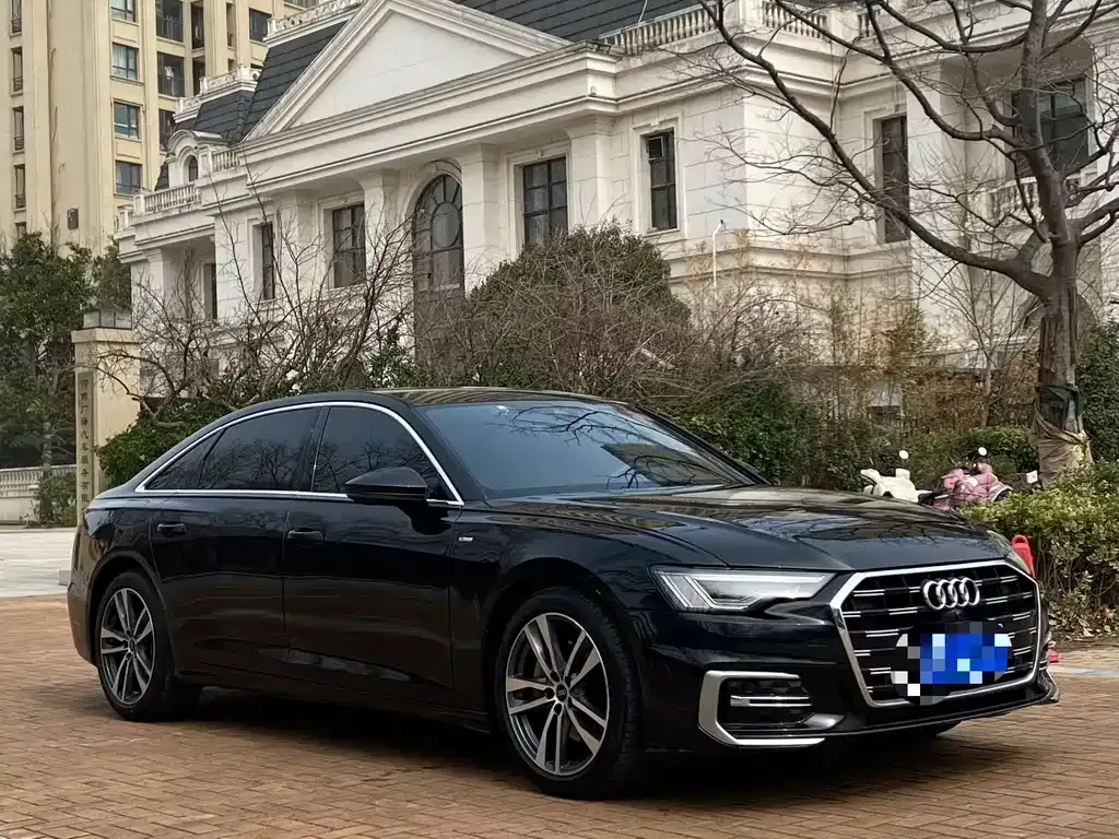 Audi A6L — фото 2