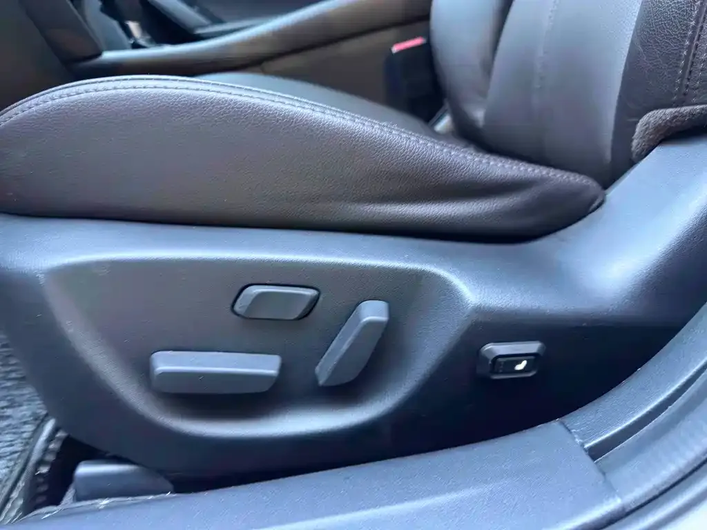 Mazda CX-4 — фото 9