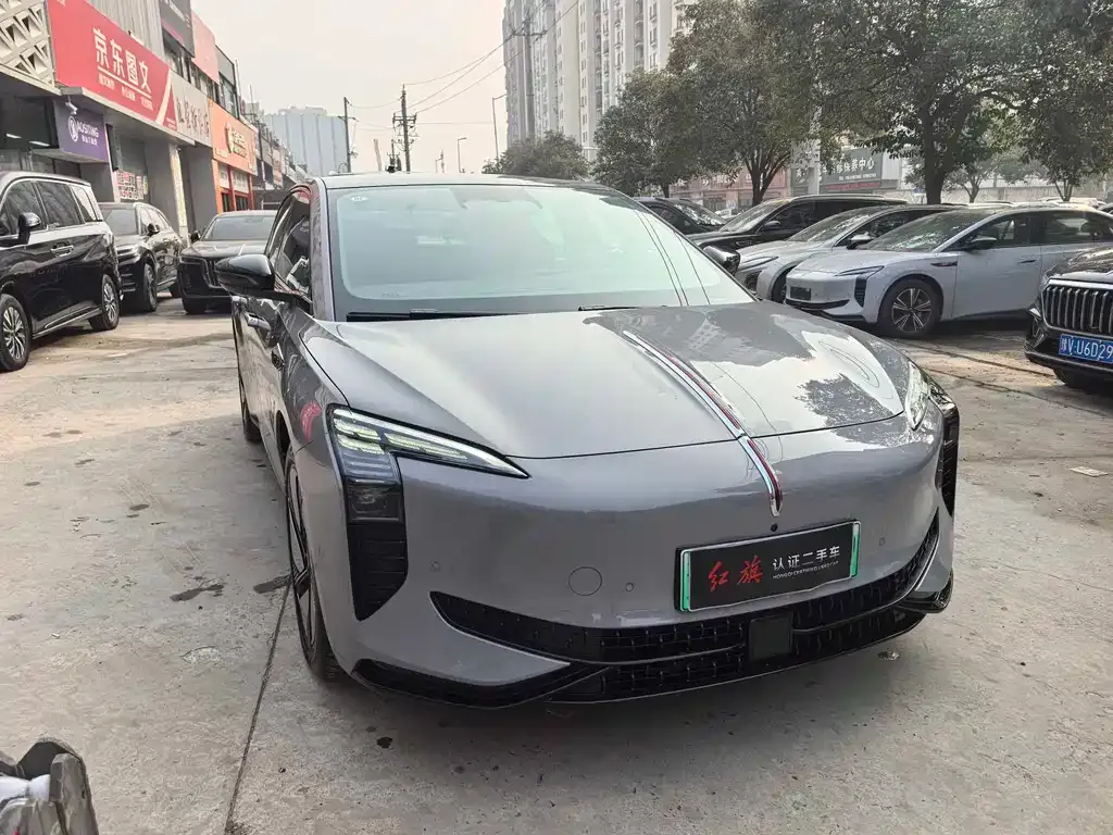 Hongqi EH7 — фото 9