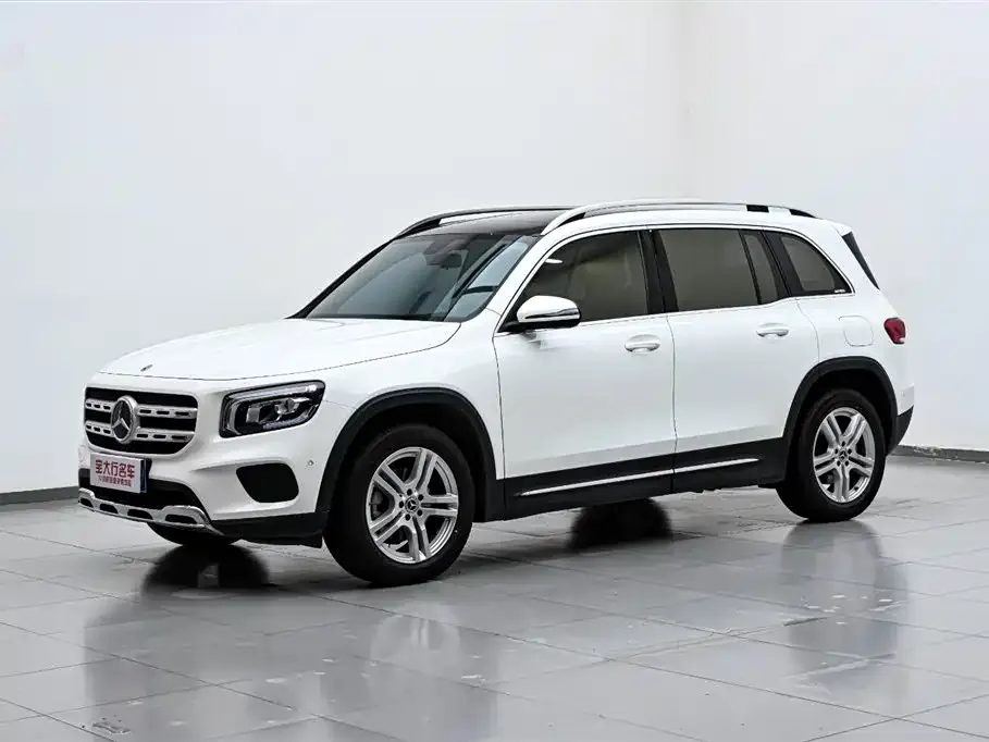 Mercedes-Benz GLB — фото 6