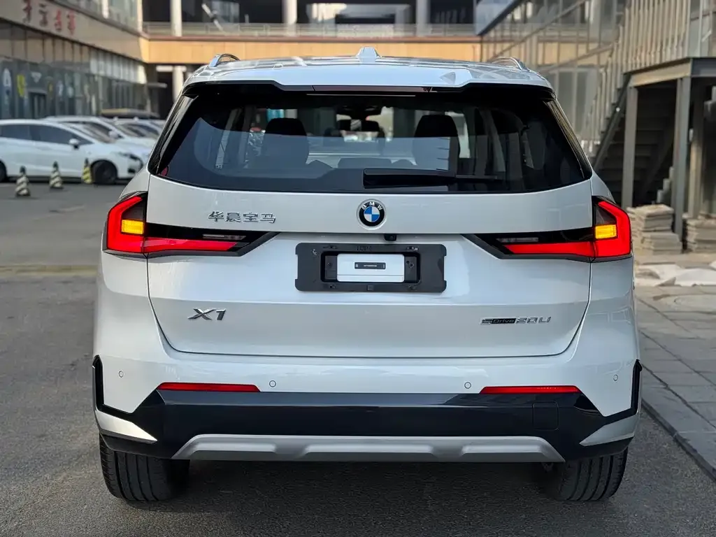 BMW X1 2023 из CN, фото 2