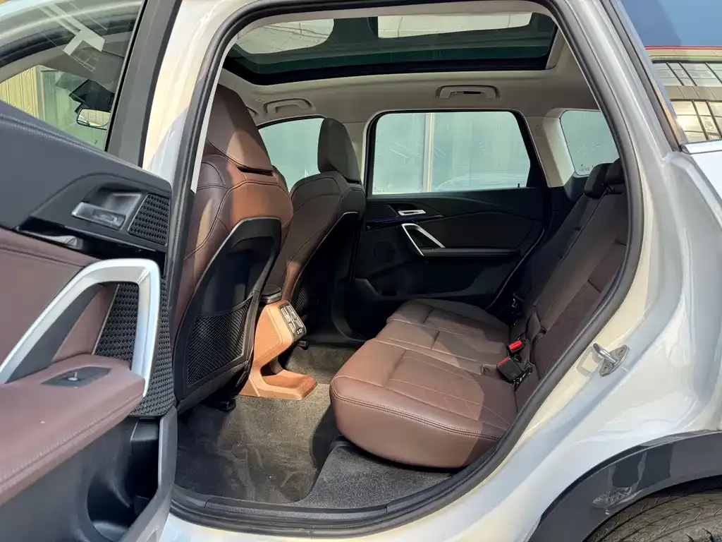 BMW X1 2023 из CN, фото 3