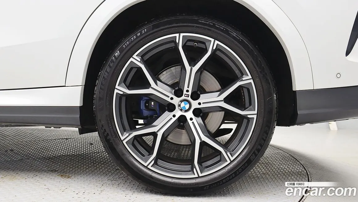 BMW X6 2023 из KR, фото 9