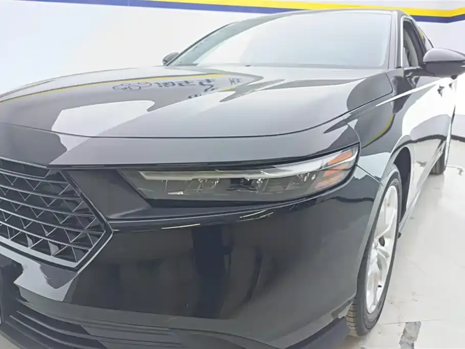 Honda Accord — фото 3