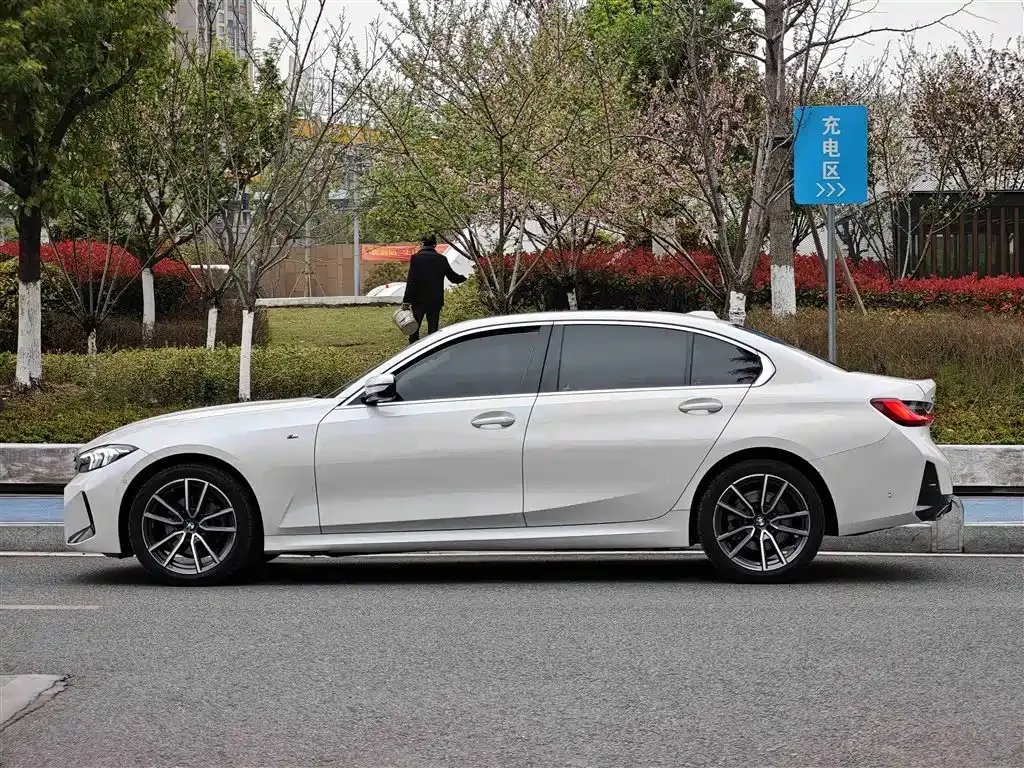 BMW 3 Series — фото 10