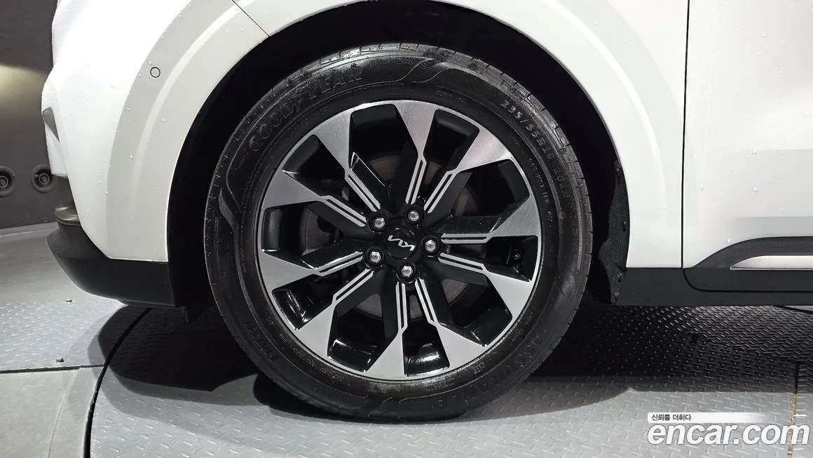 Kia Carnival 2023 из KR, фото 9