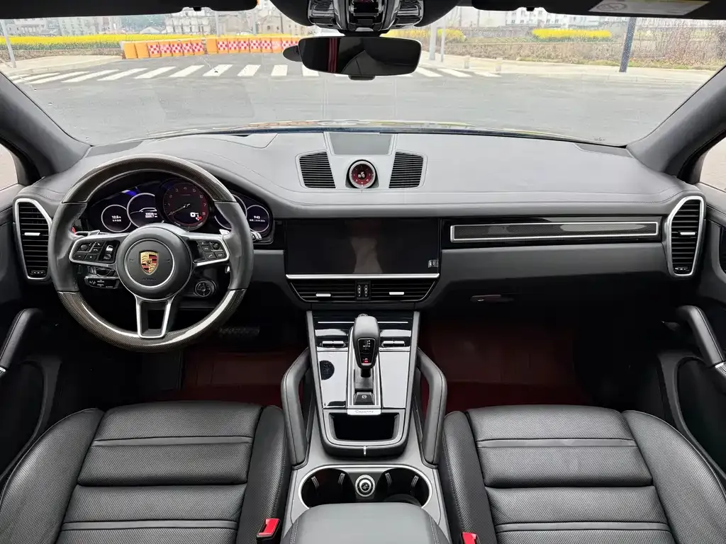 Porsche Cayenne Hybrid 2023 из CN, фото 10