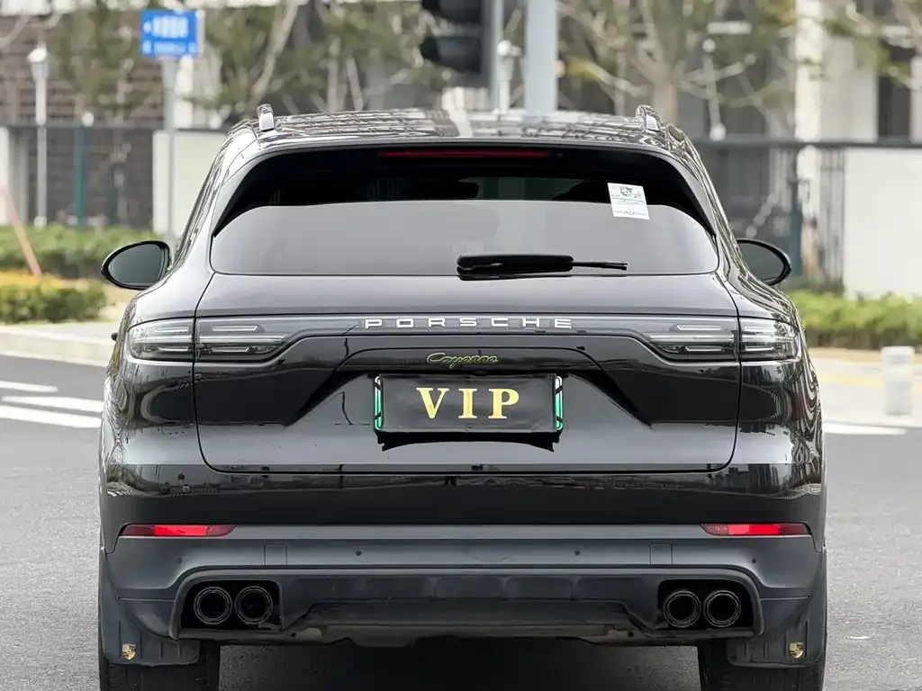 Porsche Cayenne Hybrid 2023 из CN, фото 4