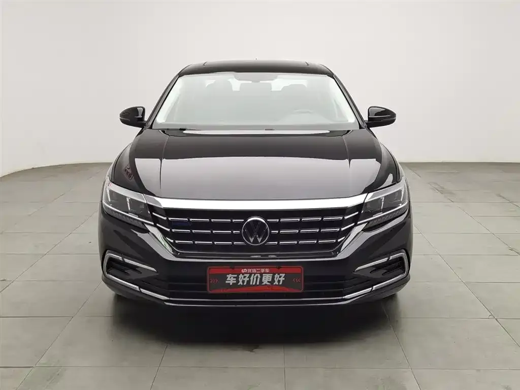 Volkswagen Passat New Energy — фото 4
