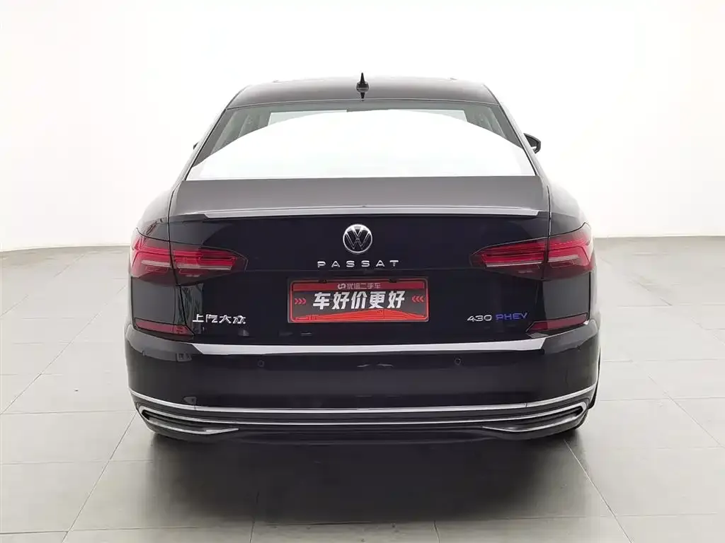 Volkswagen Passat New Energy — фото 3