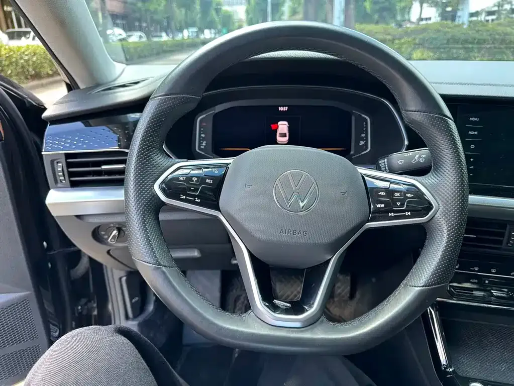 Volkswagen Passat — фото 2
