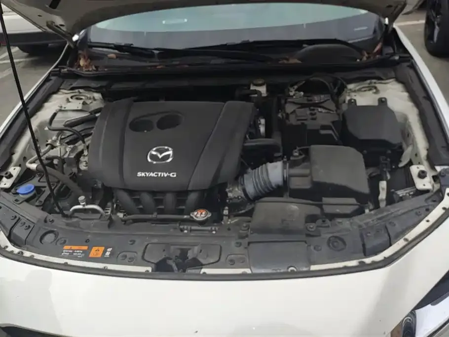 Mazda 3 Axela 2022 из CN, фото 2
